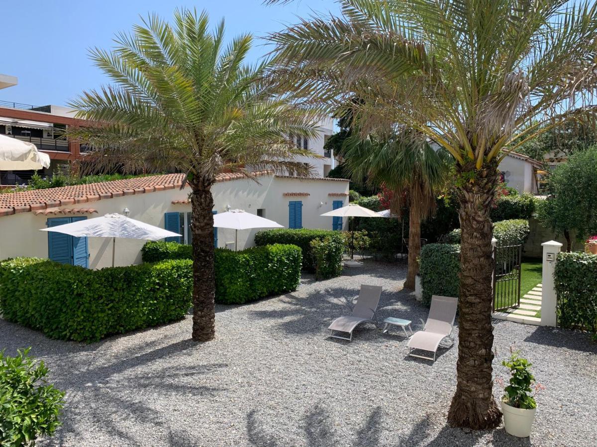 Hotel L'Etape Villeneuve-Loubet Exteriör bild