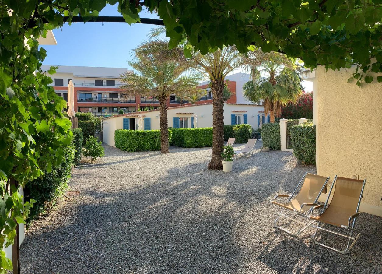 Hotel L'Etape Villeneuve-Loubet Exteriör bild