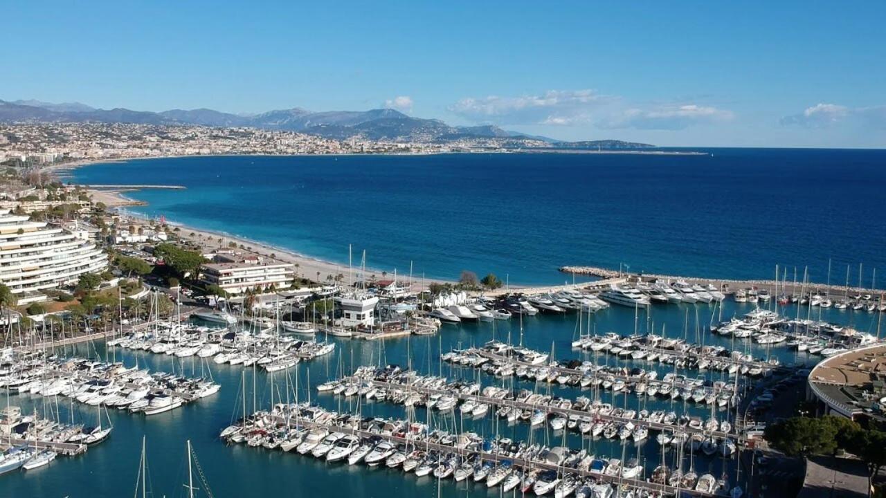 Hotel L'Etape Villeneuve-Loubet Exteriör bild